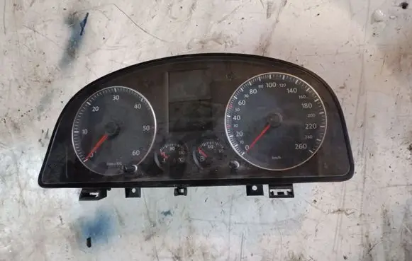 Volkswagen Touran I Speedometer (instrument cluster) 1T0920852E