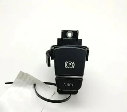BMW 5 G30 G31 G38 Hand parking brake switch 9109311