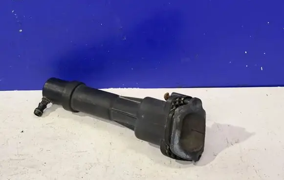 Volvo XC90 Headlight washer spray nozzle 30699229