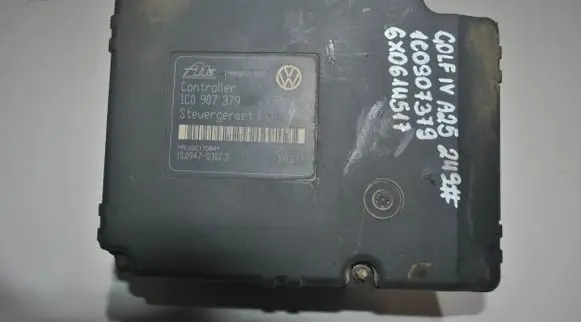 Volkswagen Golf IV ABS Pump 6X0614517 1C0907379 10020402224