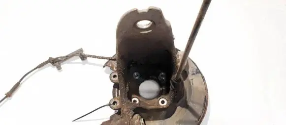 BMW 5 E39 Rear wheel hub