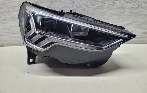 Audi Q3 F3 Headlight/headlamp 83A941034