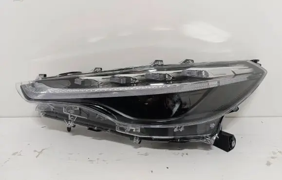 Toyota Corolla Cross Headlight/headlamp
