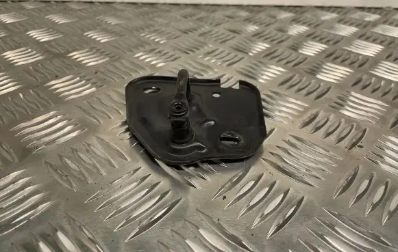 Audi A6 Allroad C7 Engine bonnet/hood lock/latch loop/hook 4G0823186