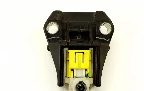 Toyota Urban Cruiser (XP110) Airbag deployment crash/impact sensor 8917335080