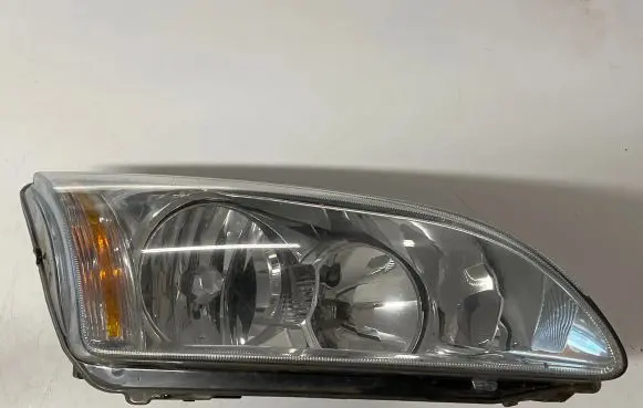 Ford Focus Headlight/headlamp 4M5H3K060AA 4M5X13K060AA