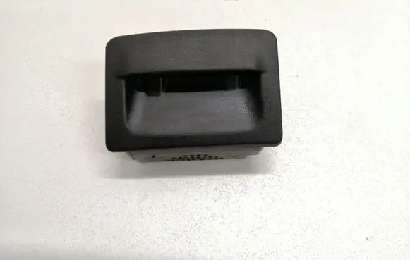 Ashtray (front)