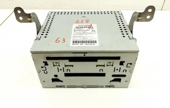 Radio/CD/DVD/GPS head unit