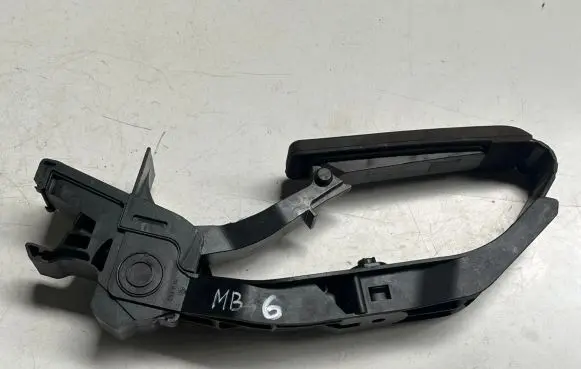 Mercedes-Benz C W203 Accelerator throttle pedal A2113010001 5183