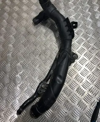 Volkswagen PASSAT B7 Intercooler air channel guide 5N0145840K 1K0145762HJ