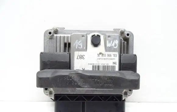Audi A5 8T 8F Engine control unit/module ECU 03L906018JG