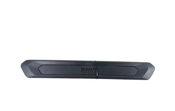 Front sill trim cover