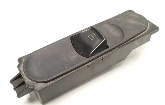 Mercedes-Benz Vito Viano W639 Electric window control switch A6395451413