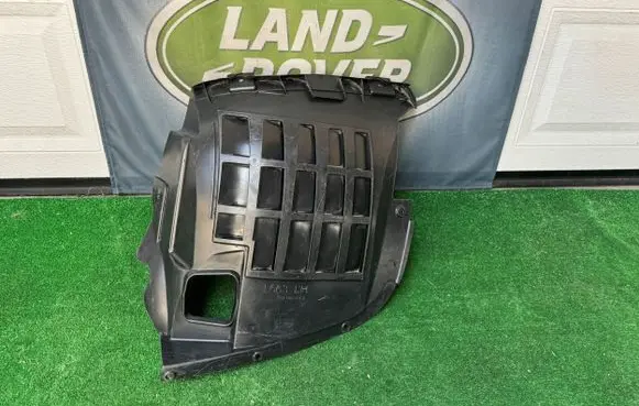 Land Rover Defender Front wheel arch liner splash guards L8B216A574A