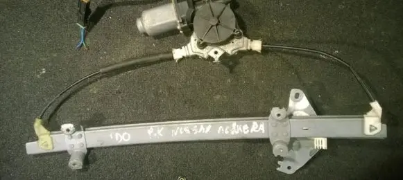 Nissan Almera N16 Sliding door window regulator with motor