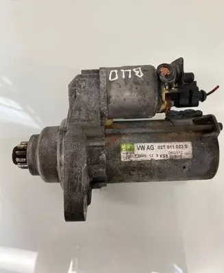 Volkswagen Golf V Starter motor 02T911023 D6GS12