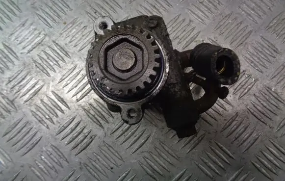 Mitsubishi Canter Oil pump 