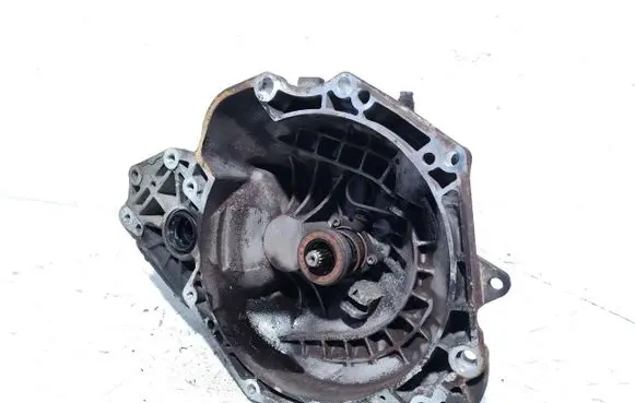 Manual 5 speed gearbox