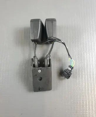 Volkswagen ID.4 Middle seatbelt buckle (rear) 11A857739