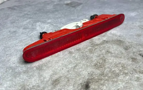 Volkswagen Golf SportWagen Rear glass lock/latch C335 89071289