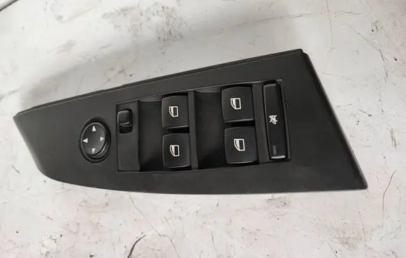 BMW 5 E60 E61 Electric window control switch 6951994