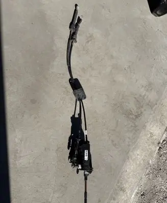 Renault Master III Gear shift cable linkage 349359928R