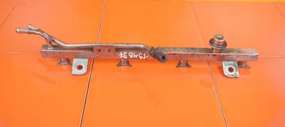Suzuki Grand Vitara II Fuel line pipe 19MB37