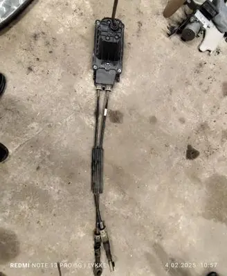Gear shift cable linkage