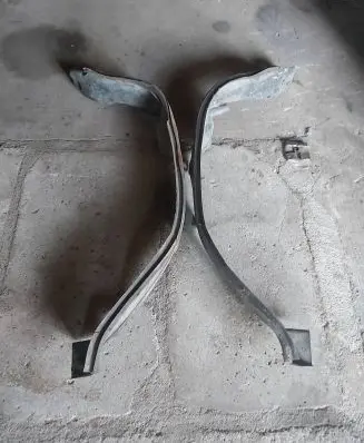 Mercedes-Benz W123 Front wheel arch liner splash guards