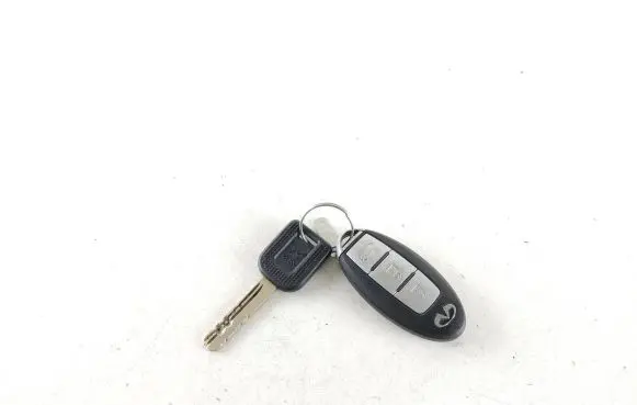 Infiniti JX35 L50 Ignition key/card 