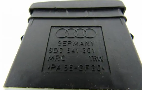 Audi A4 S4 B5 8D Headlight level height control switch 8D0941301
