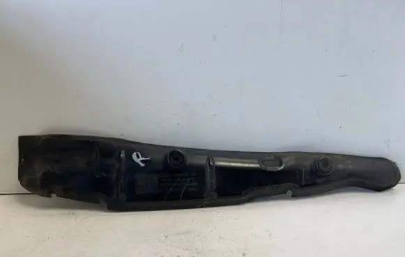 Audi A4 S4 B9 Fender end trim 8W0821112