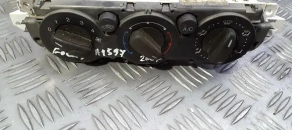 Ford Focus Climate control unit 69607003