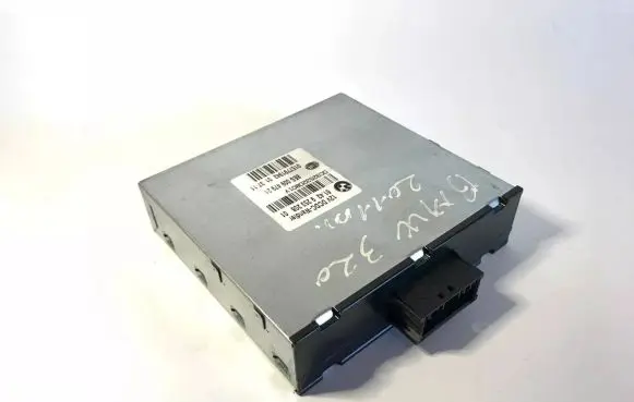 Mini Cooper Countryman R60 Voltage converter/converter module 9253208