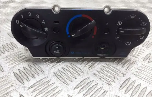 Ford Fusion Interior fan control switch 2S6H19980BC