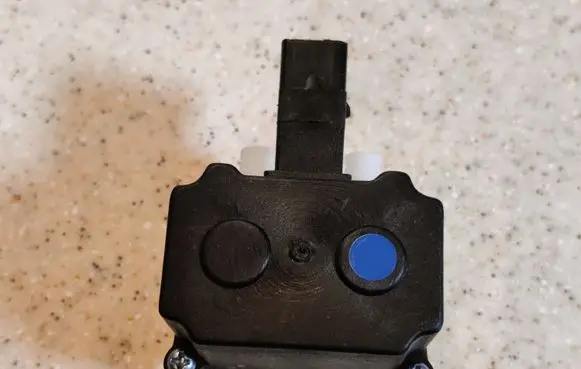 BMW X5 E70 Air suspension valve block 