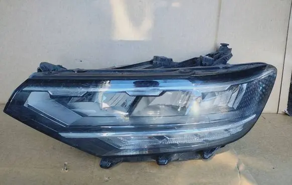 Volkswagen PASSAT B8 Headlight/headlamp 3G1941035P 8990VFZ1C1Z