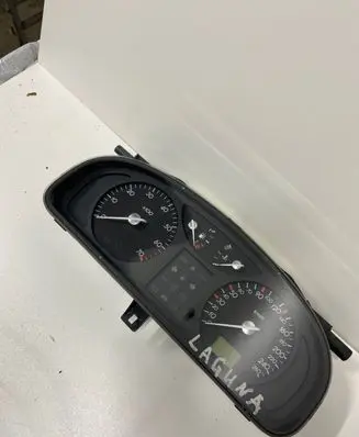 Renault Laguna II Speedometer (instrument cluster) 8200328434 7R1T38D3 501018530081