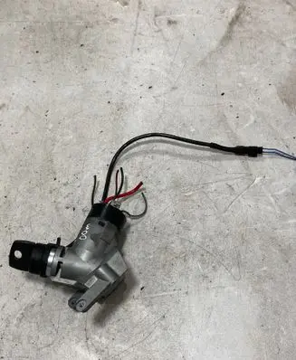 Mercedes-Benz Vito Viano W638 Ignition lock contact 0005458108 ZGS004