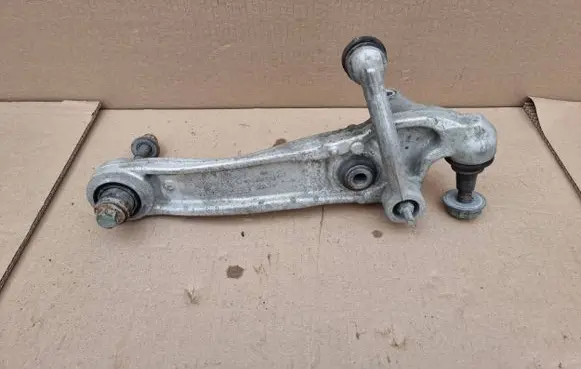 Jaguar XE Front control arm GX733C254