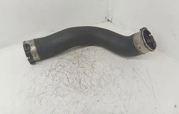 BMW 5 F10 F11 Intercooler hose/pipe 1180706