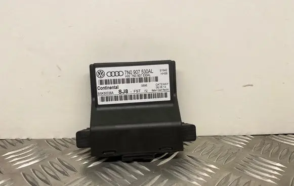 Skoda Superb B6 (3T) Gateway control module 7N0907530AL
