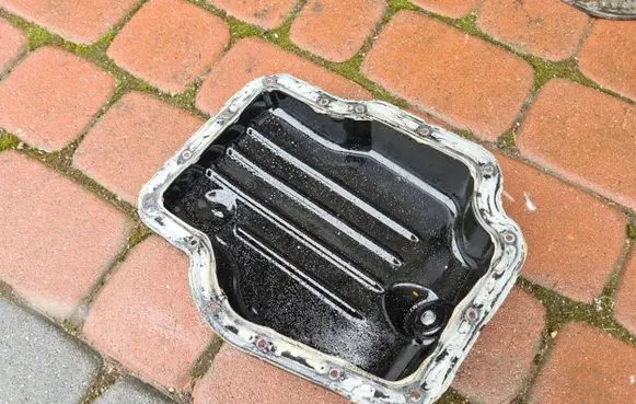 Oil sump