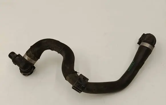 BMW 4 G22 G23 G24 G26 Engine coolant pipe/hose 8654821 16188010