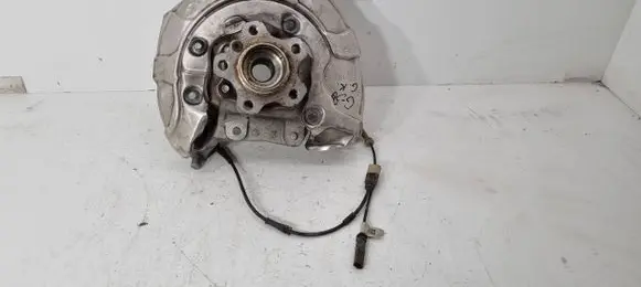 BMW 5 G30 G31 Rear wheel hub 6861140 6869788 6866337