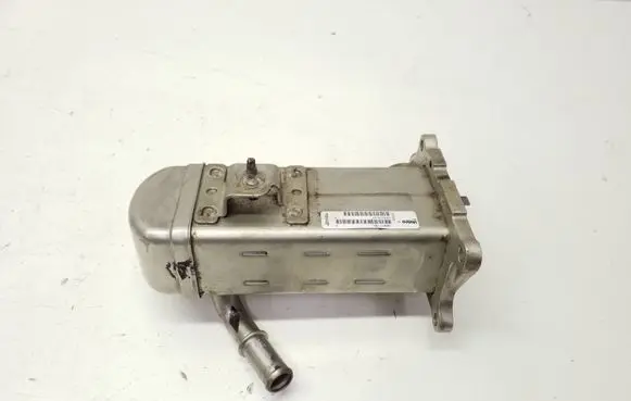 Ford C-MAX II EGR valve cooler MM111BL V29004027