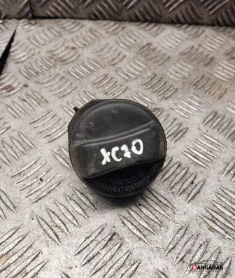 Volvo XC70 Fuel tank filler cap 