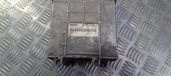 Renault Laguna I Engine control unit/module 0281001995 7700113864