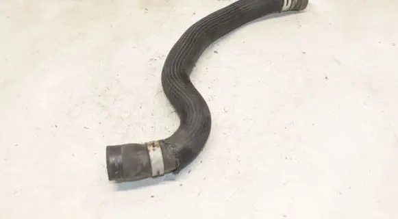 Nissan Qashqai Engine coolant pipe/hose