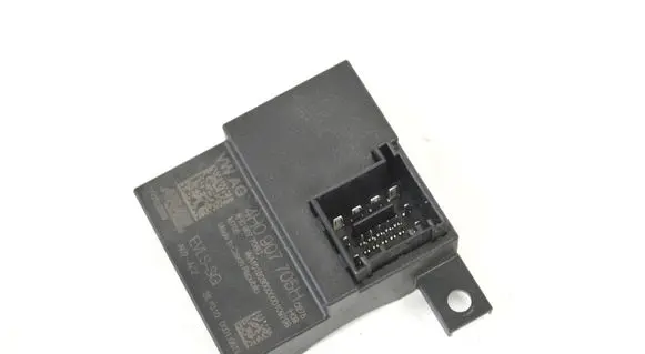 Audi A8 S8 D4 4H Other devices 4H0907705H